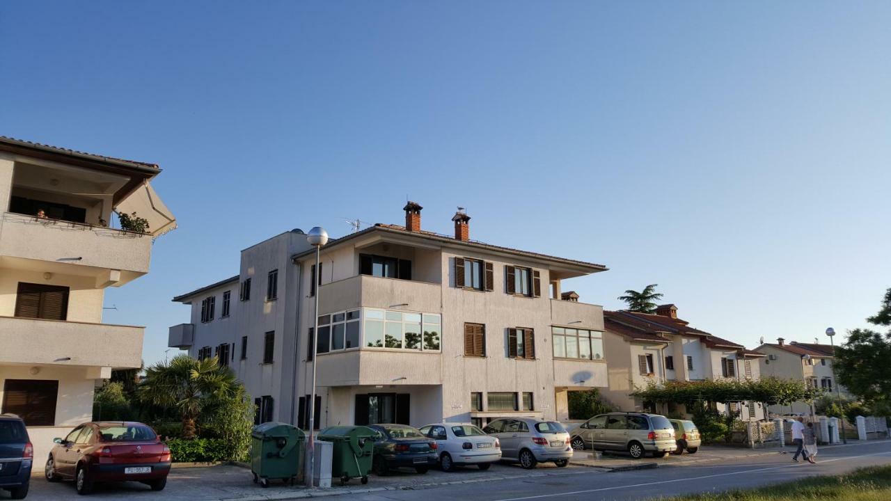 Apartment Valentina 波雷奇 外观 照片